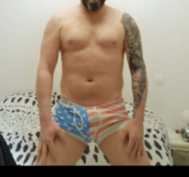 Profil de Valeriano, 35 ans, Cruising gay à Pepinster (Liège)