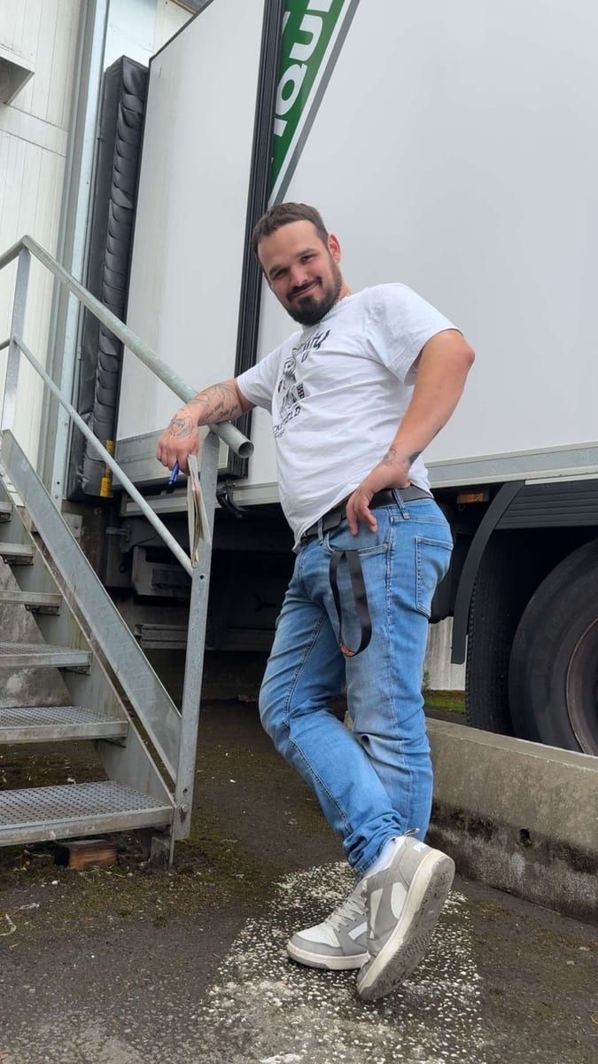 Profil de Luc-antoine, 34 ans, Cruising gay à Schaerbeek (Bruxelles-Capitale)