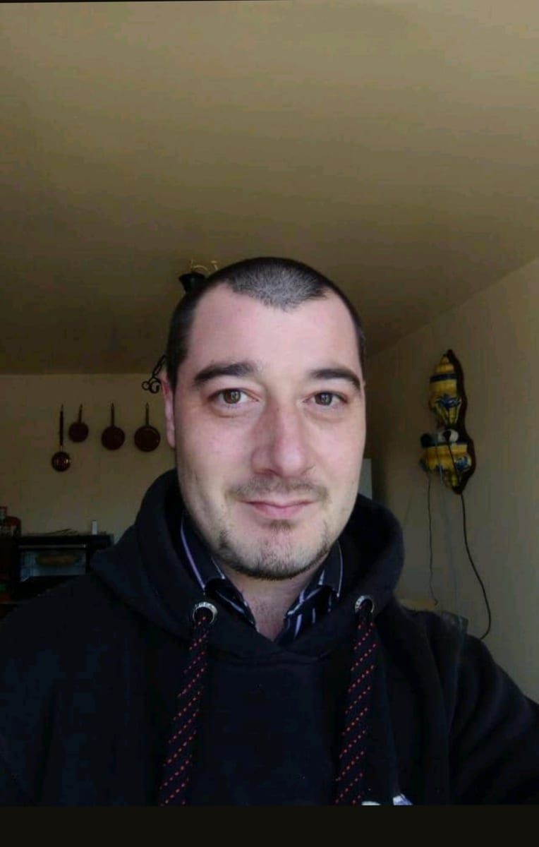 Profil de Helory, 25 ans, Cruising gay à Houffalize (Luxembourg)