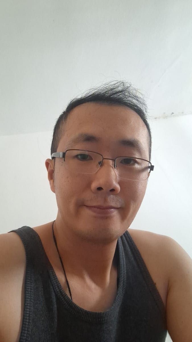 Profil de Antonyn, 33 ans, Cruising gay à Amay (Liège)