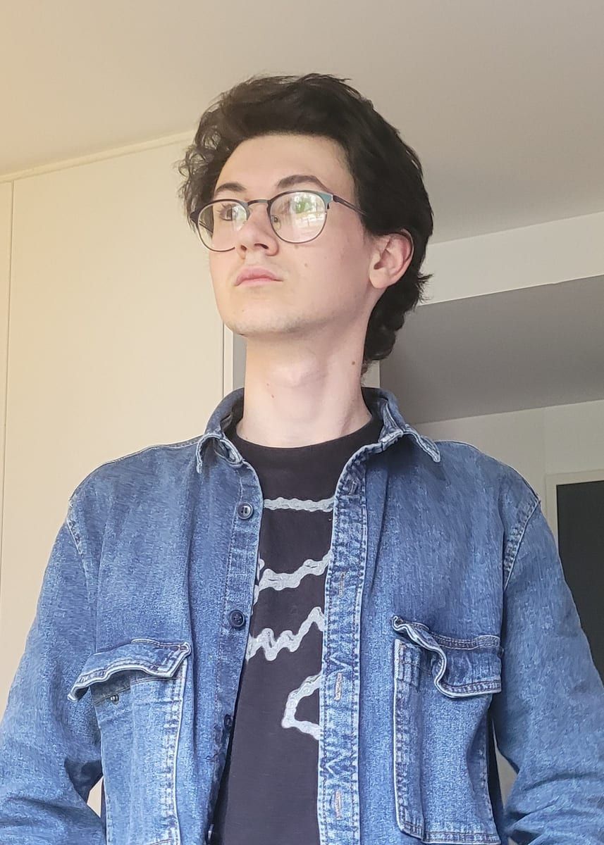 Profil de Cyrian, 36 ans, Cruising gay à Florennes (Namur)