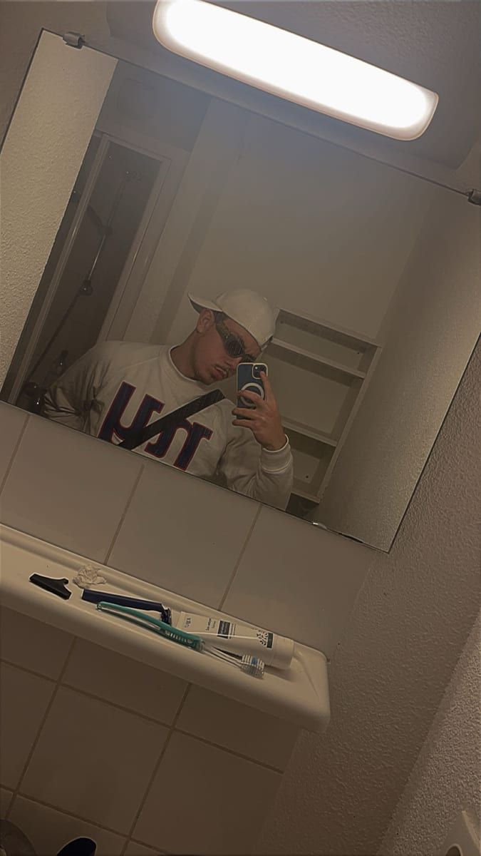 Profil de Paul-hugo, 38 ans, Cruising gay à Tournai (Hainaut)