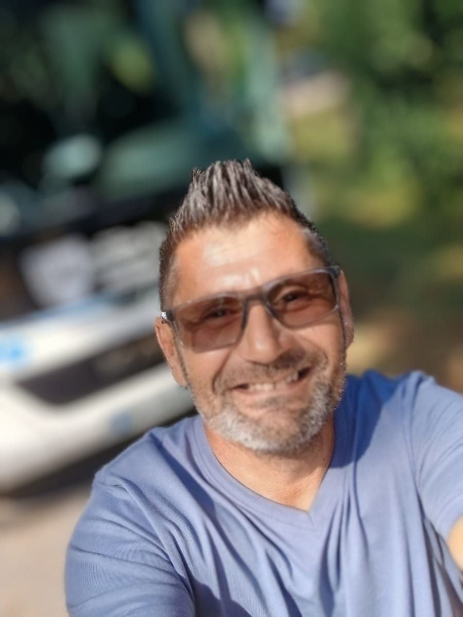 Fuat - Cruising gay à Silly Profil de Fuat, 34 ans, Cruising gay à Silly (Hainaut)