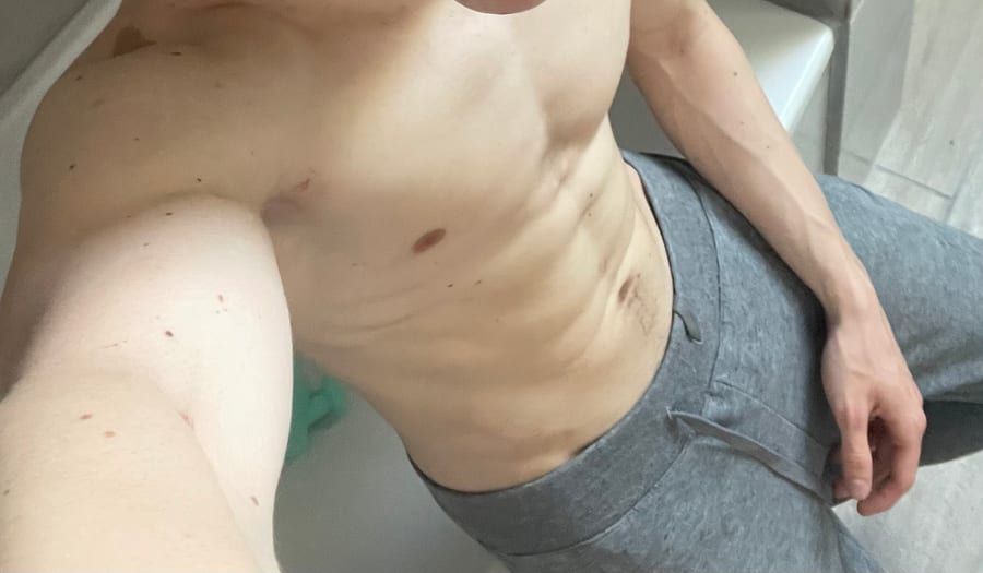 Profil de Miecyslaw, 39 ans, Cruising gay à La Hulpe (Brabant wallon)