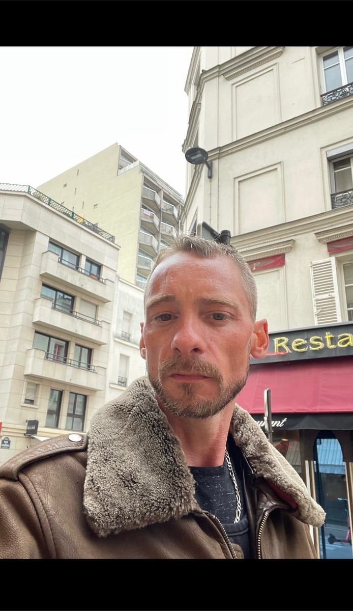 Profil de Sane, 44 ans, Cruising gay à Andenne (Namur)