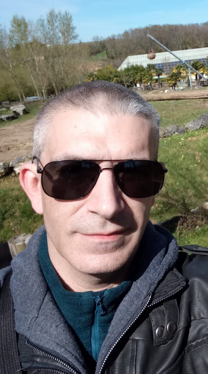 Profil de Joey, 32 ans, Cruising gay à Anderlecht (Bruxelles-Capitale)