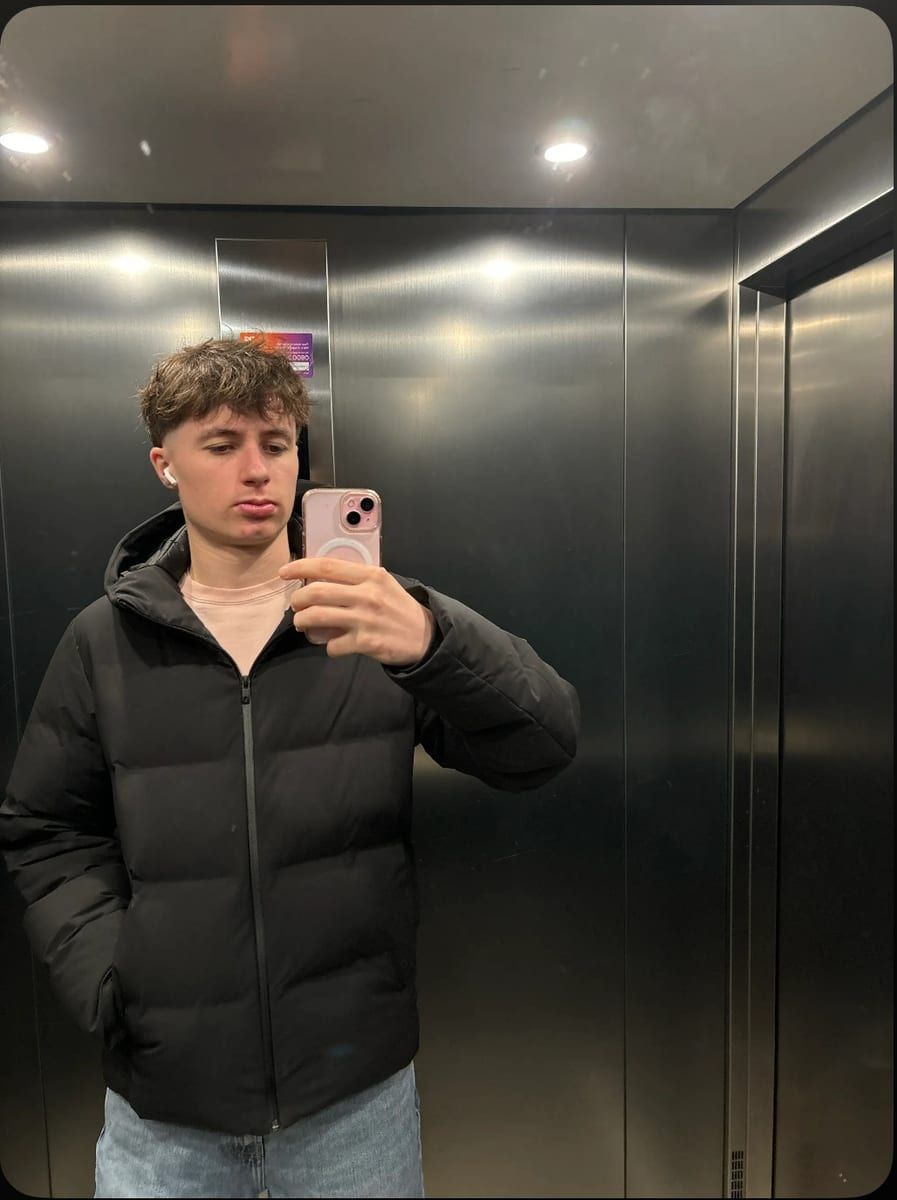 Profil de Fahri, 29 ans, Cruising gay à Fléron (Liège)
