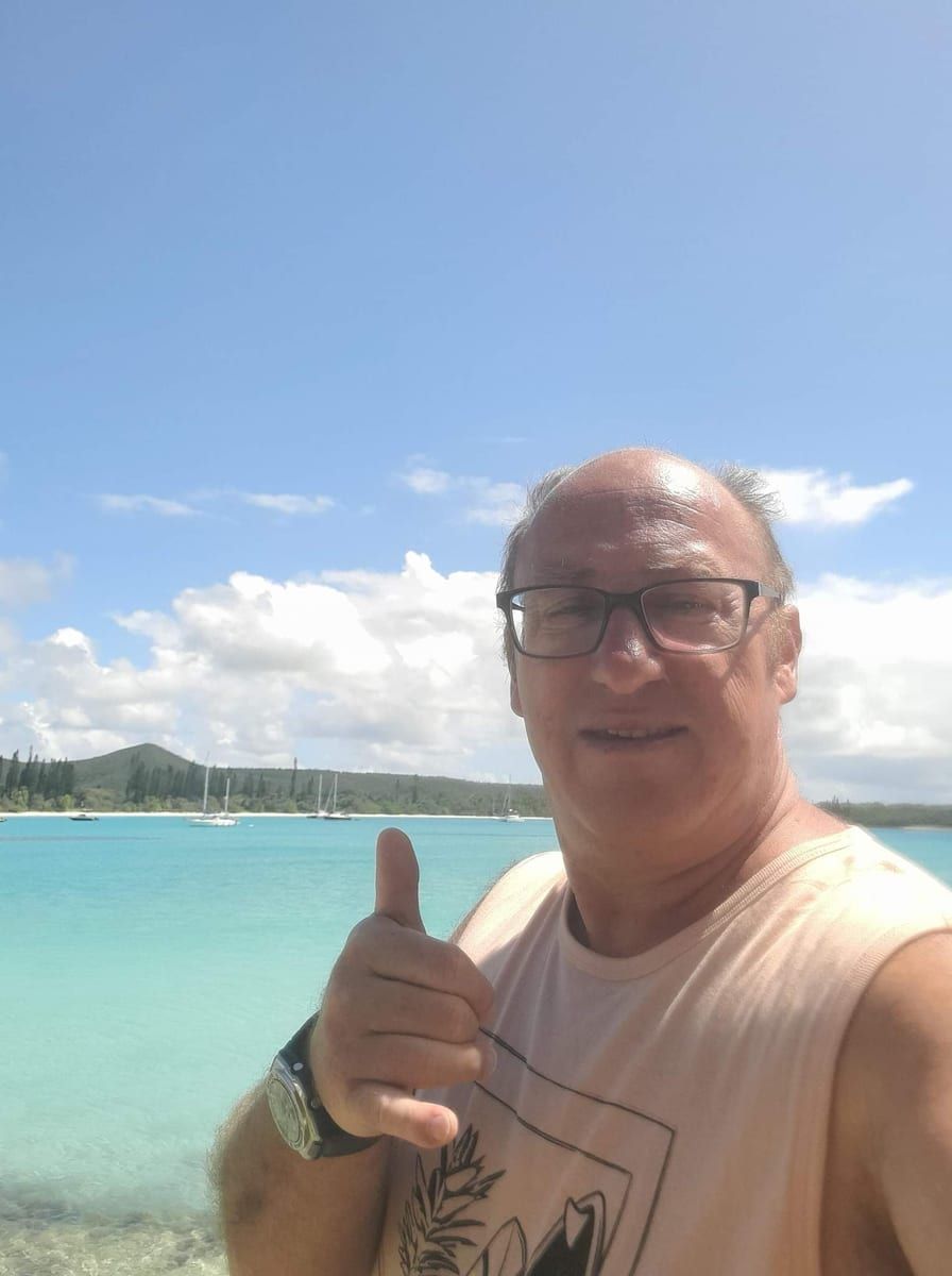 Profil de Youval, 37 ans, Cruising gay à Nivelles (Brabant wallon)