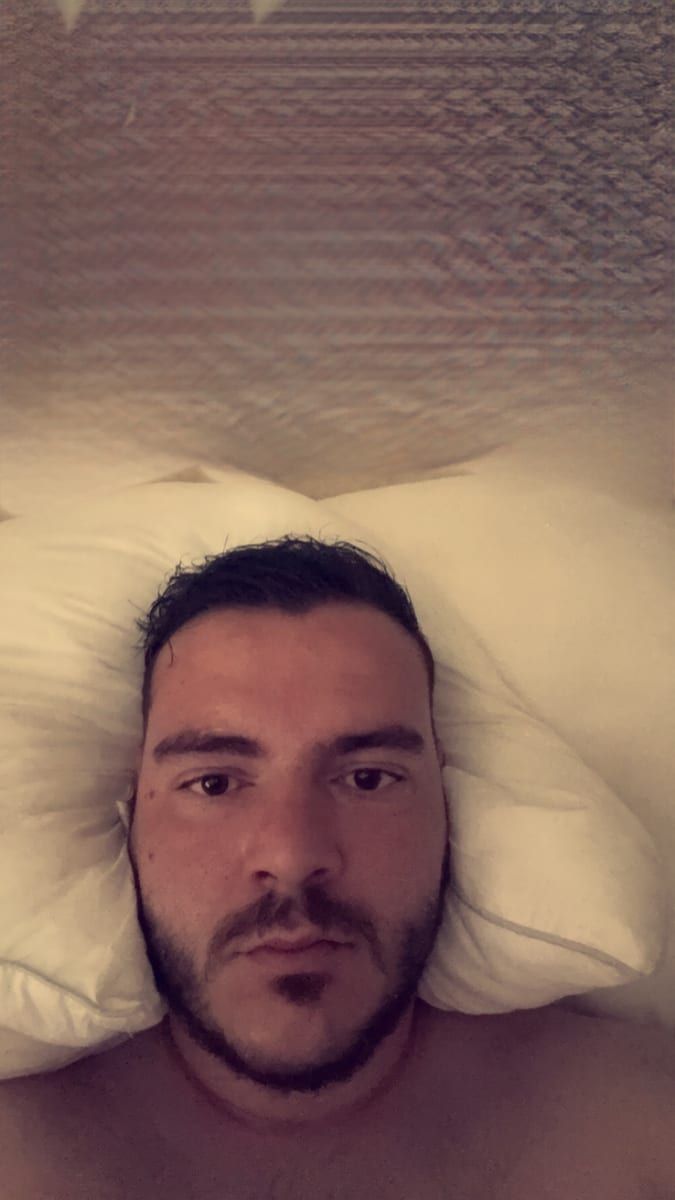 Jimmy - Cruising gay à Blegny Profil de Jimmy, 27 ans, Cruising gay à Blegny (Liège)