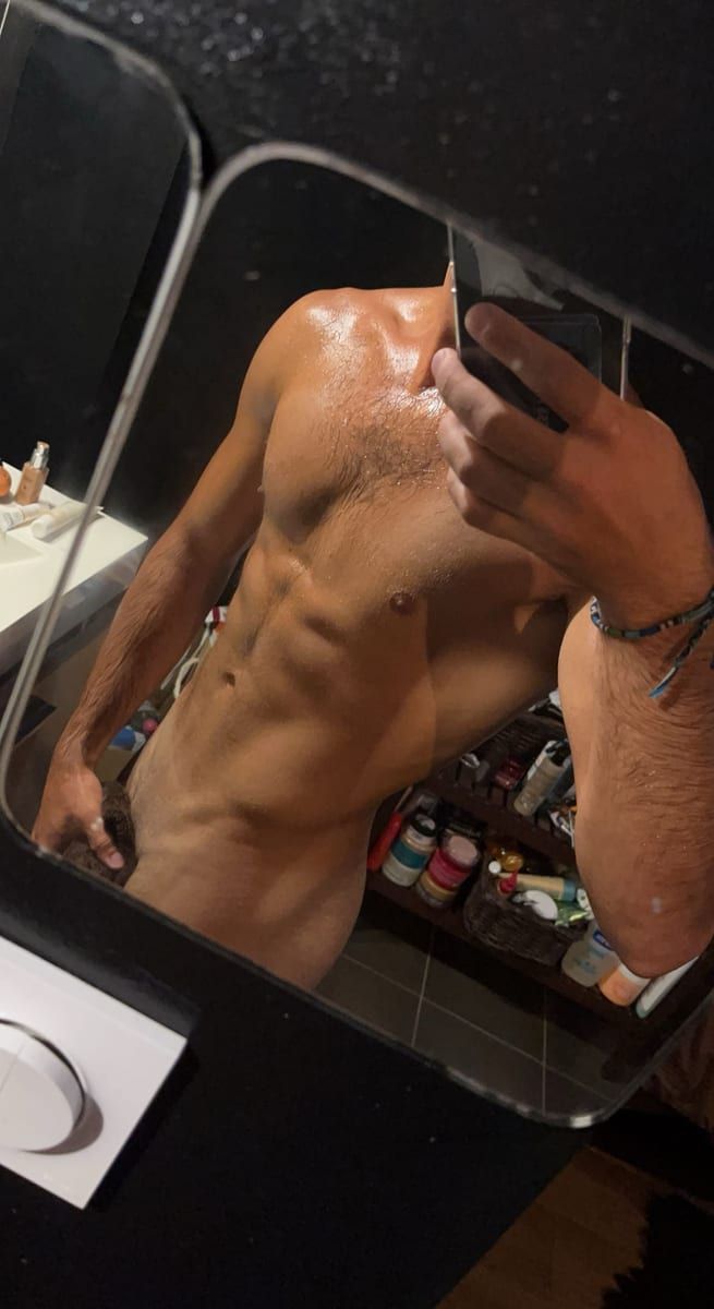 Profil de Elwenn, 24 ans, Cruising gay à Hotton (Luxembourg)