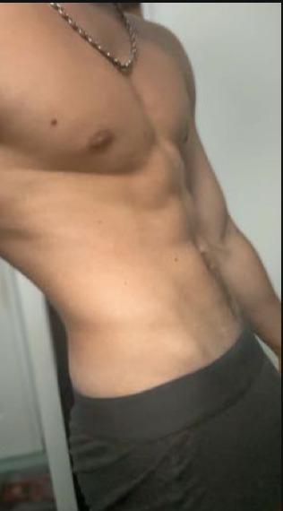 Rémy - Cruising gay à Dinant Profil de Rémy, 36 ans, Cruising gay à Dinant (Namur)