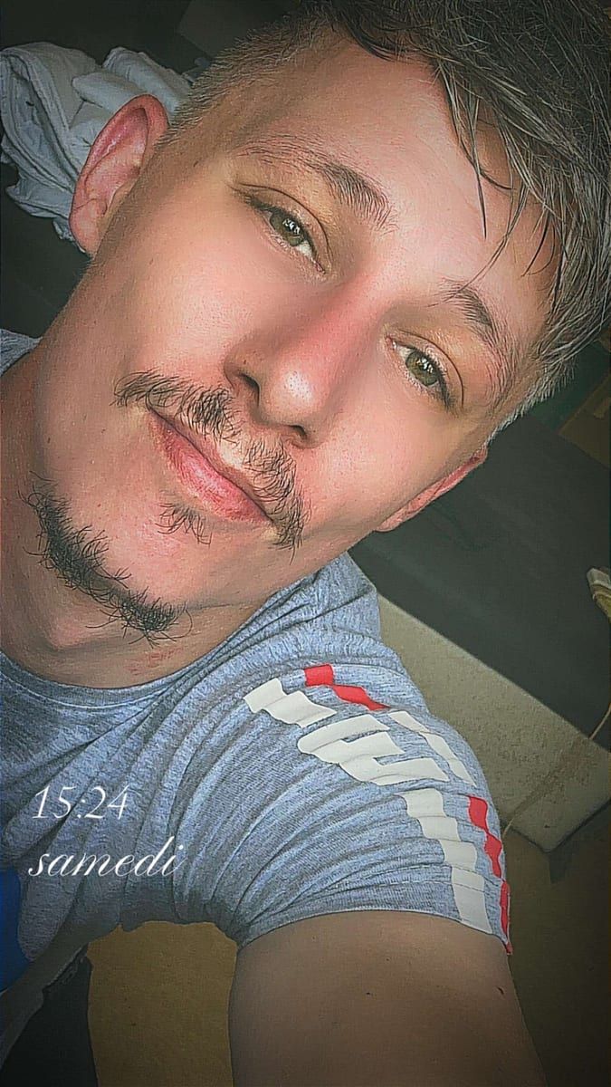 Profil de Jovany, 25 ans, Cruising gay à Rixensart (Brabant wallon)