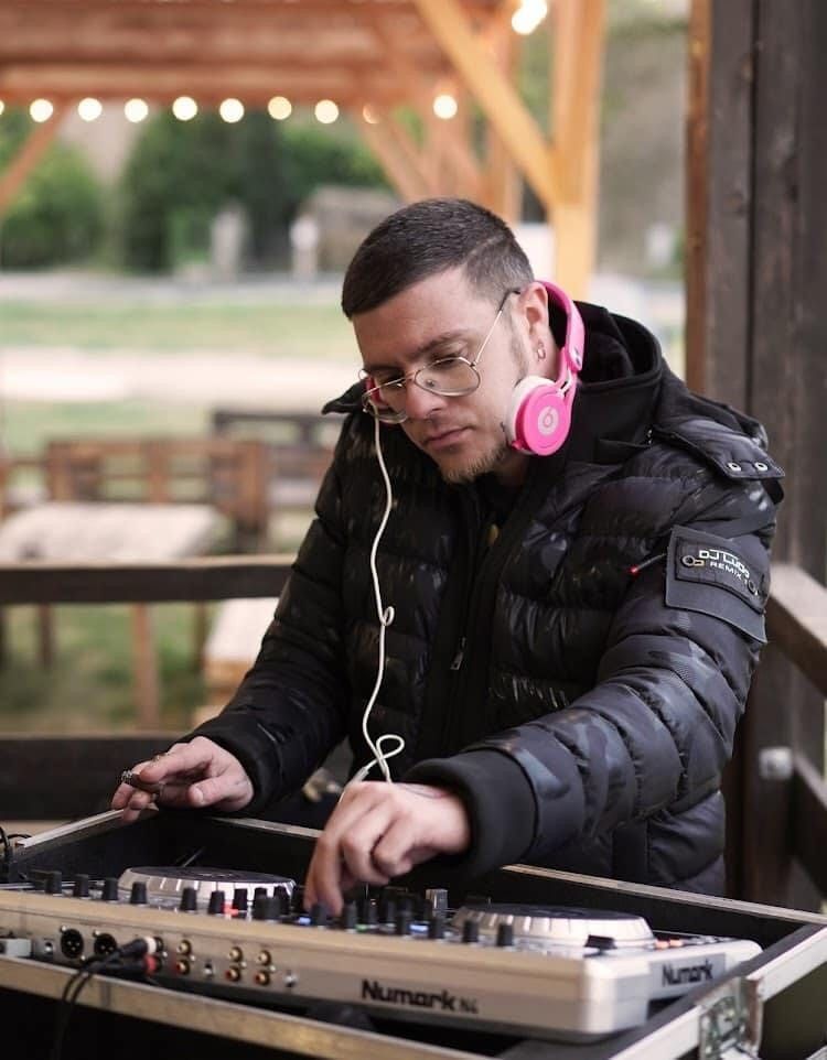 Profil de Joslyn, 27 ans, Cruising gay à Tubize (Brabant wallon)