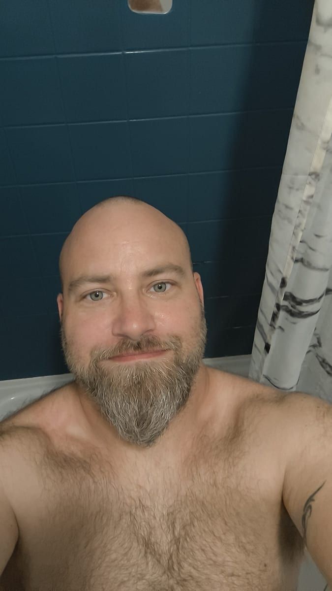 Fabrizzio - Cruising gay à La Louvière Profil de Fabrizzio, 27 ans, Cruising gay à La Louvière (Hainaut)