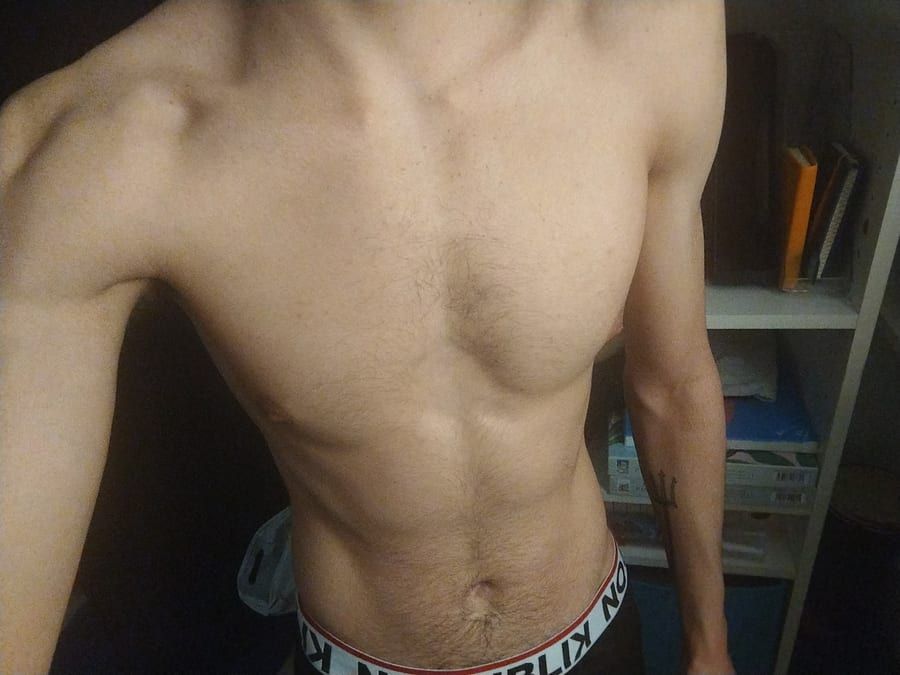 Profil de Hosni, 24 ans, Cruising gay à Eupen (Liège)