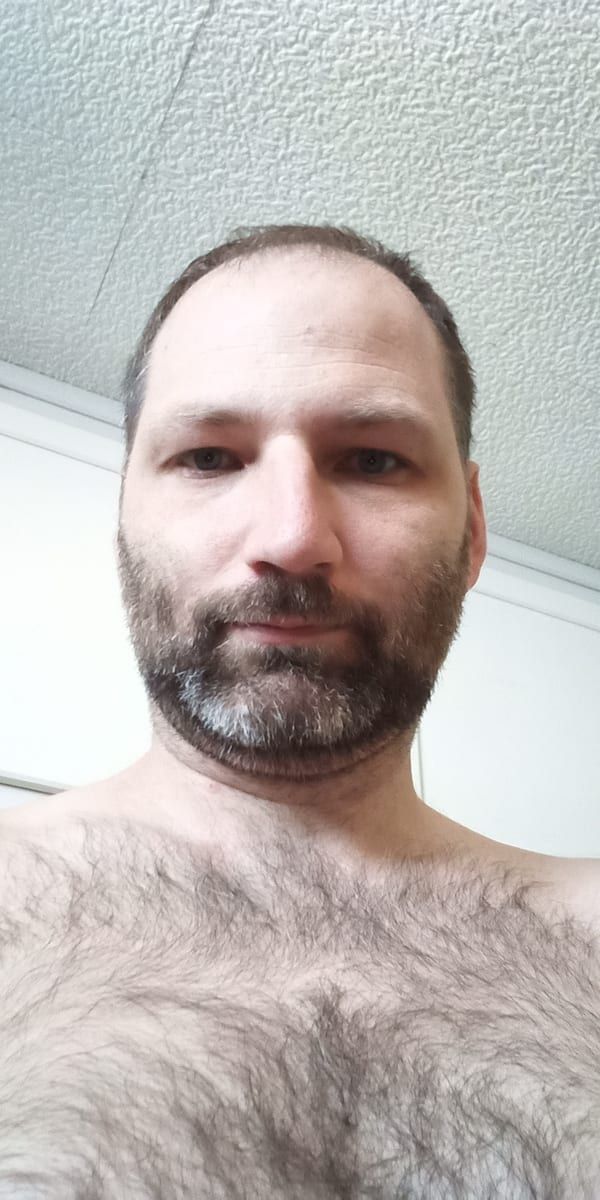 Eflamm - Cruising gay à Lasne Profil de Eflamm, 31 ans, Cruising gay à Lasne (Brabant wallon)