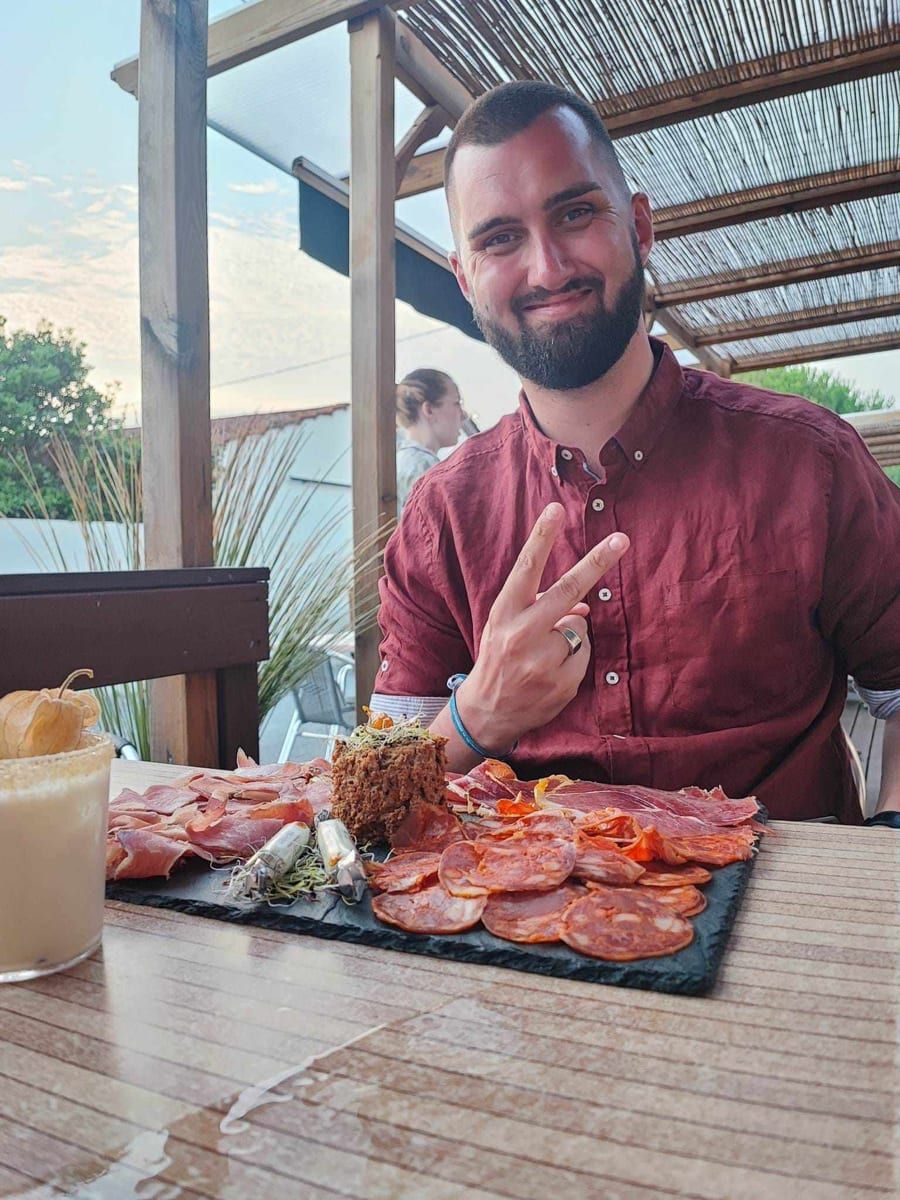 Profil de Nazih, 40 ans, Cruising gay à Flémalle (Liège)