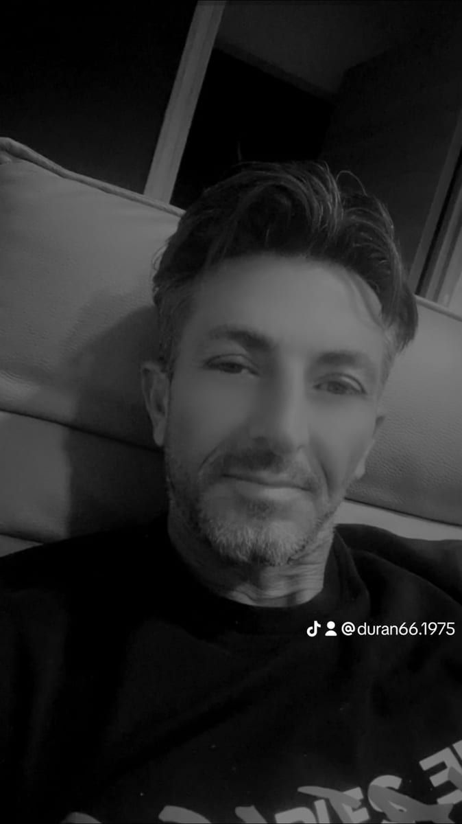 Profil de Mikolaj, 37 ans, Cruising gay à Rixensart (Brabant wallon)