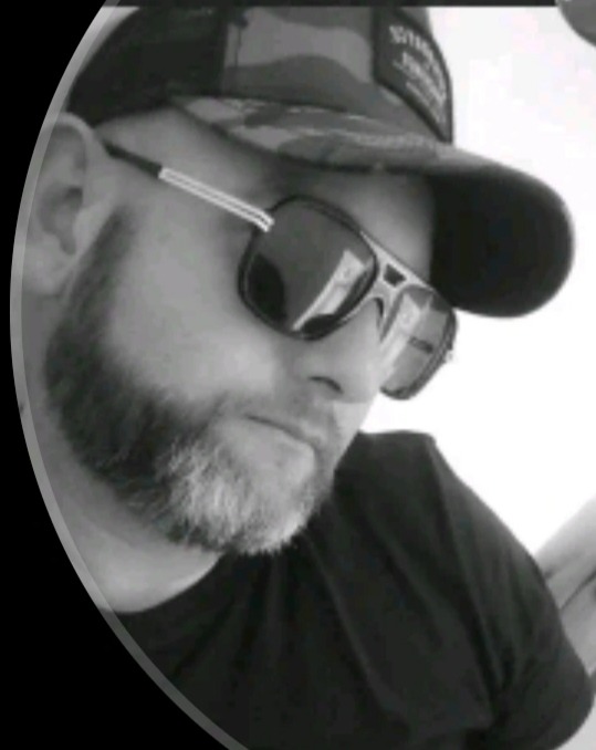 Profil de Kyriann, 30 ans, Cruising gay à Amay (Liège)