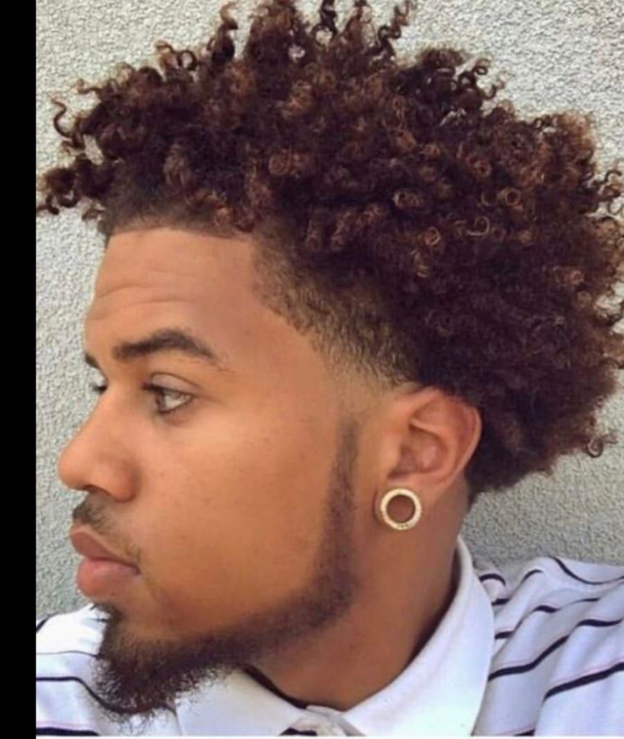 Nino - Cruising gay à Genappe Profil de Nino, 24 ans, Cruising gay à Genappe (Brabant wallon)