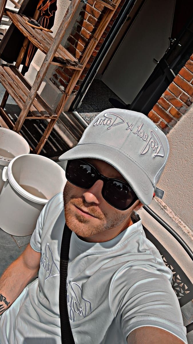 Profil de Zian, 25 ans, Cruising gay à Chiny (Luxembourg)