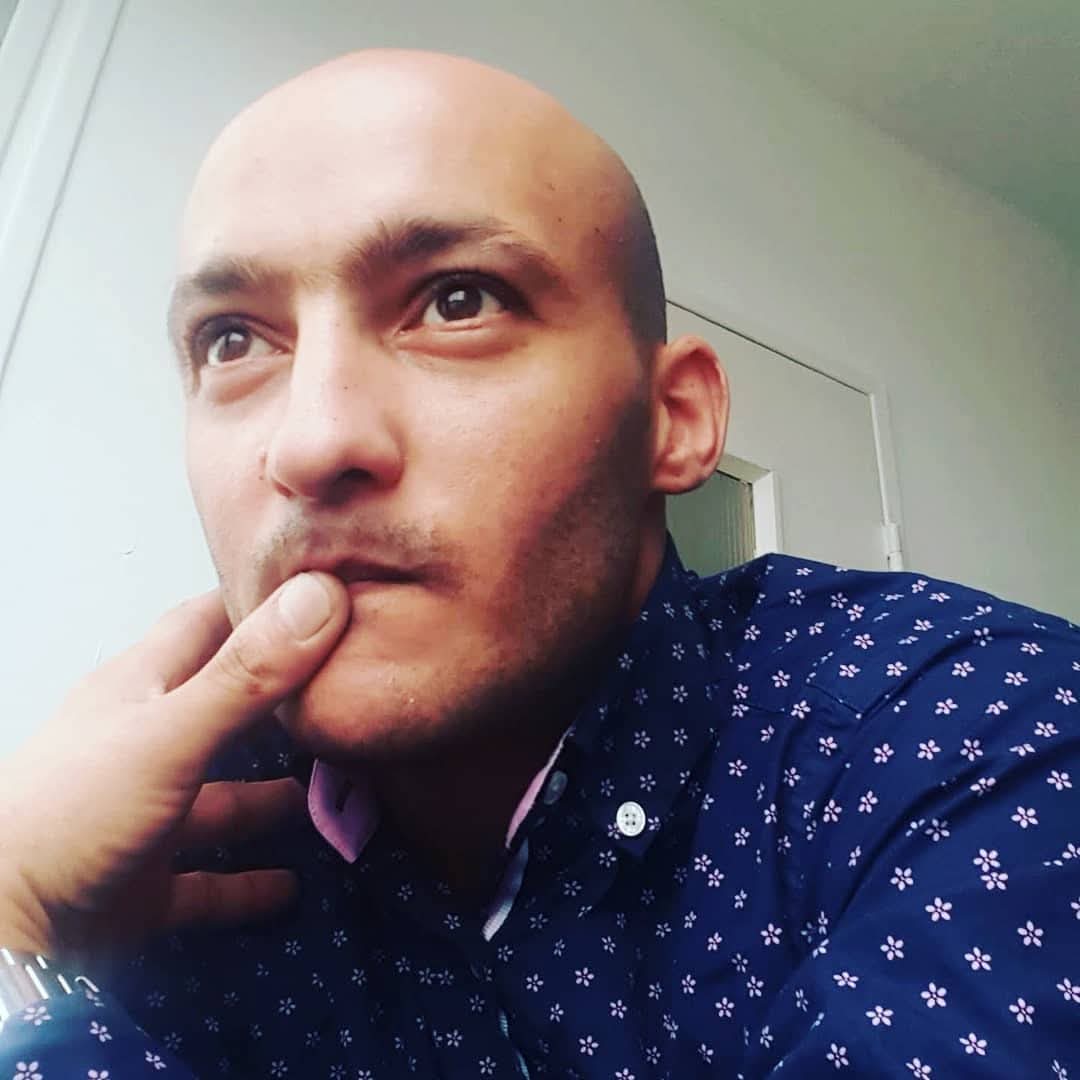 Profil de Abdenasser, 26 ans, Cruising gay à Profondeville (Namur)
