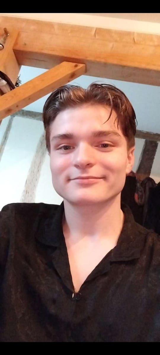 Sadik - Cruising gay à Nandrin Profil de Sadik, 36 ans, Cruising gay à Nandrin (Liège)