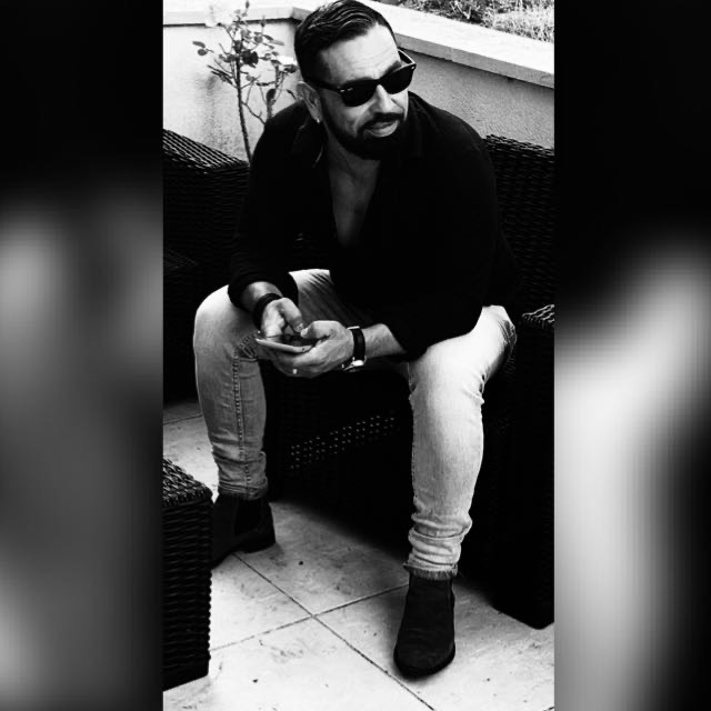 Profil de Inza, 38 ans, Cruising gay à Comines-Warneton (Hainaut)