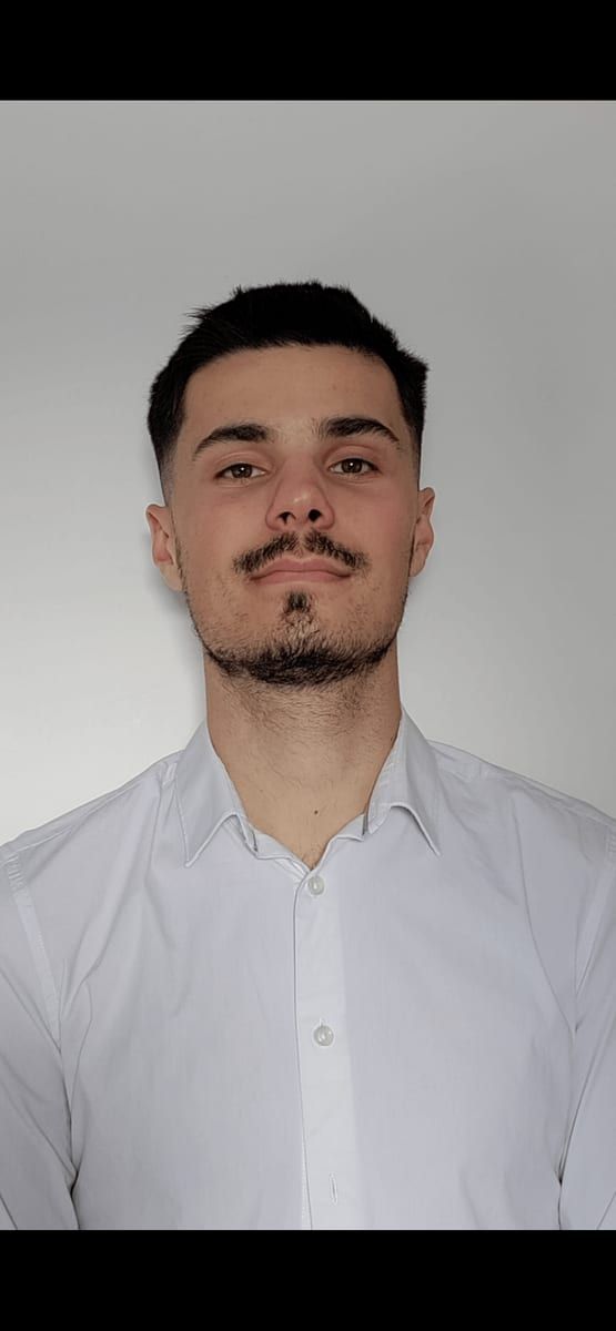 Profil de Richelin, 34 ans, Cruising gay à Mouscron (Hainaut)