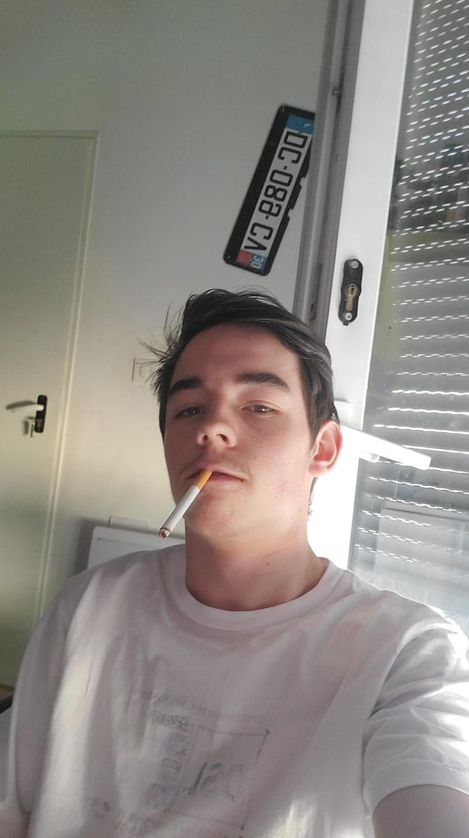 Profil de Chemouel, 37 ans, Cruising gay à Pepinster (Liège)
