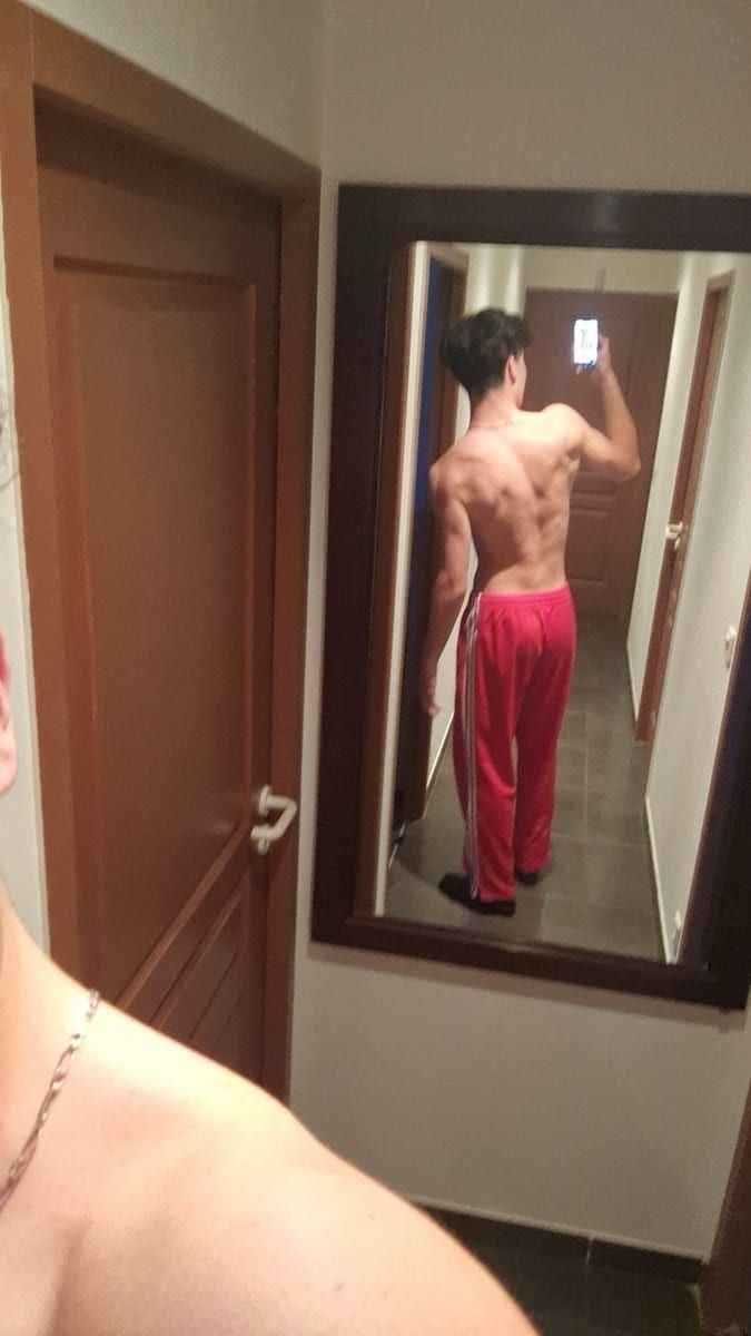 Profil de Redan, 38 ans, Cruising gay à Jemeppe-sur-Sambre (Namur)